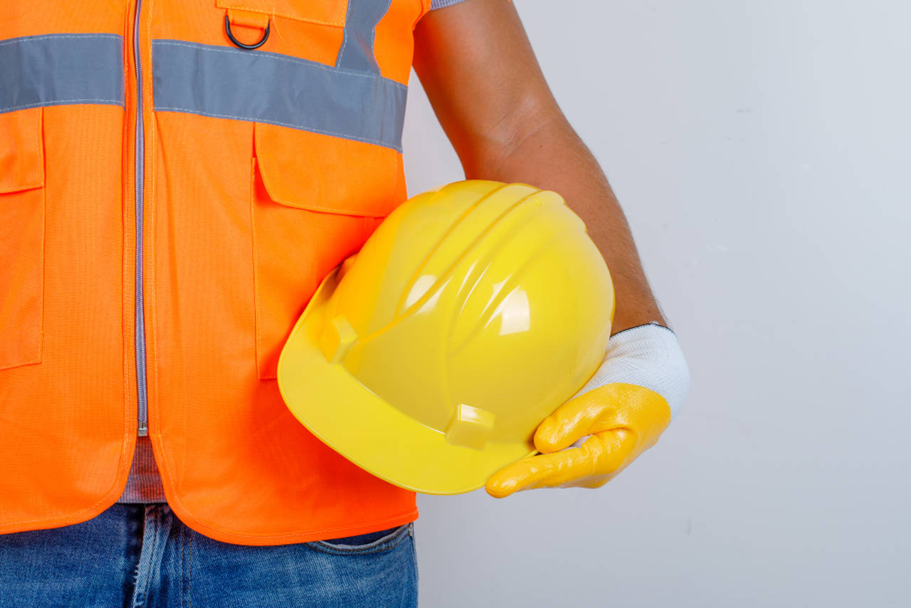 Tipos de Capacete de Segurança [CONHEÇA TODOS!] | ISC Treinamentos
